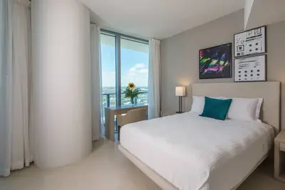 Image de Great 2br  BeachfrontLyfeResort 10Floor