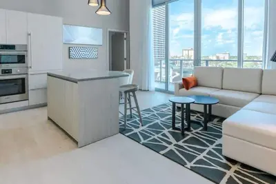 Image de Condo@HydeHouse 3br Great View 19Floor