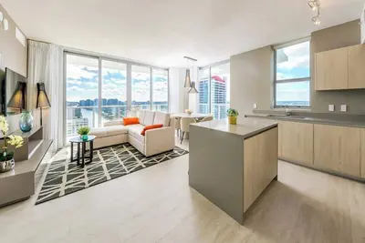 Image de NEW2020LuxCorner3BR@Hyde AmazingWaterViews 30Floor