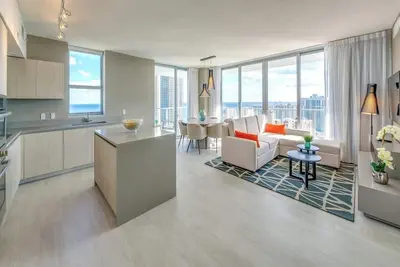 Image de New2019 Oceanview Se CornerSuite @Hyde 32nd Floor!