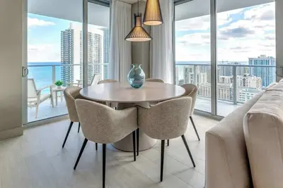 Image de Amazing Se 2br CornerCondo OceanView@Hyde +18floor
