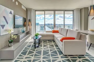 Image de New2019 Sw CornerCondo@Hyde WaterView 26th Floor