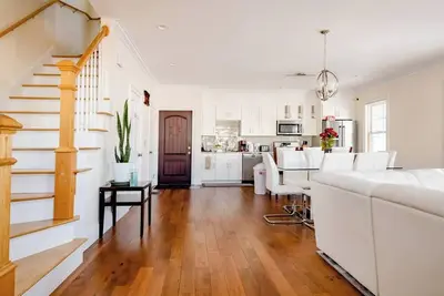 Image de Spacious 4br/4. 5 Ba Home Near Boston- Perfect for Groups and Family!