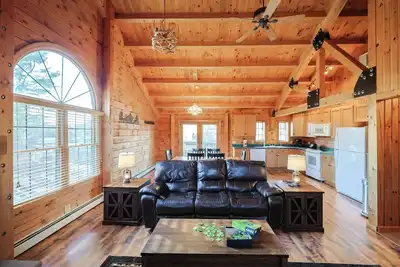 Image de Rustic Cabin in Campground