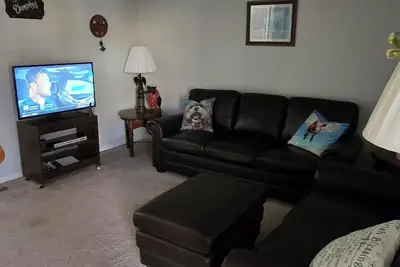 Image de Charming 2-bedroom condo in lovely Archdale/High Point, Close to Hpu and I-85