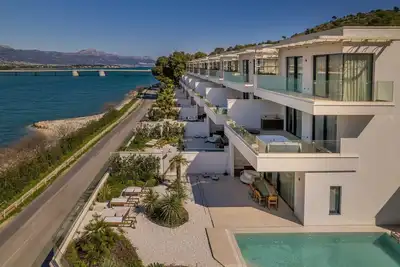 Image de Mistral Villa – A Coastal Sanctuary of Luxury and Design