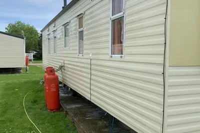 Image de Great caravan at St Osyth Beach Park with WiFi ref 28092g