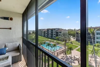 Image de New To Vrbo: Loggerhead Cay Beachside Condo with Partial Gulf and Pool Views!
