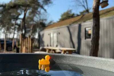 Image de Wellness lodge with private hot tub