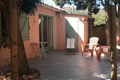 Image de Appartement 'Ravissant Bastidon Avec Jardin' avec Wi-Fi