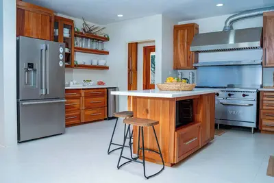 Image de Hawksbill - 4 Br Villa in Treasure Beach w/ Ac, WiFi, Private Cove & Staff