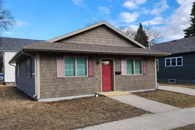 Image de Charming 2-bedroom house in delightful Grand Forks with WiFi