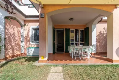 Image de Terraced house with garden 200mt from the sea