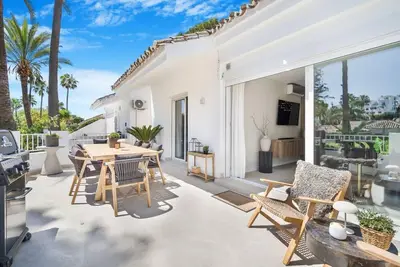 Image de Los Jazmines | Nueva Andalucia Terrace Pool