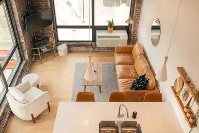 Image de Enger Lofts w/ Gym, Elevator, Coffee Shop | 316