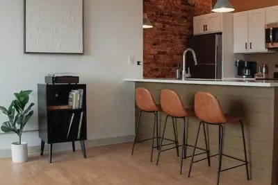 Image de Furnished Apartment Monthly Rental w/ Gym | 325