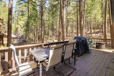 Image de Hike, Ski & Sip: Arnold Cabin 4 Mi to State Park!