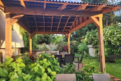 Image de Niagara Wine Region 4 Bedrooms Retreat W/Hot Tub