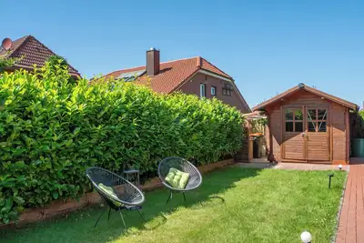 Image de Maison de vacances 'Ginas Ferienhaus' avec terrasse partagée, jardin privé et Wi-Fi