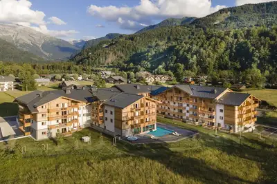 Image de Appartement à Samoëns avec Spa et Piscine
