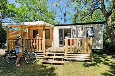 Mobil-home Privilège - 3 chambres 6 à 8 personnes - 6 pers. inclus dans le tarif