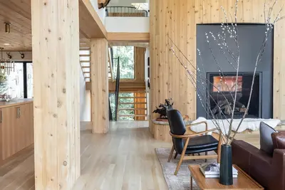 Image de Grand Hyatt| Contemporary Bavarian Lodge with Woodsy Décor