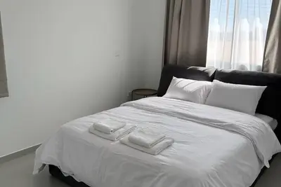 Image de Modern 2-Bedroom Apartment Near Larnaca Airport