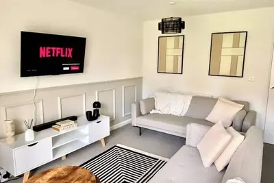 Image de Spacious 3-br House with Parking