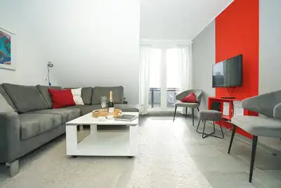 Image de Vacation apartment near the beach in the heart of Duhnen with balcony & underground parking | Möwe