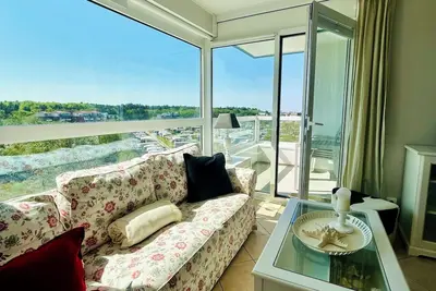 Image de Vacation apartment in Sahlenburg with sea view, beach chair & swimming pool