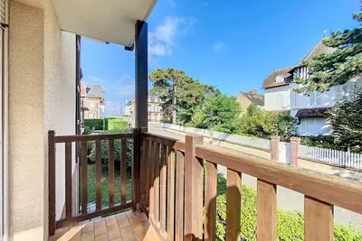 Image de Charmant T1 avec balcon près plage et centre Cabourg