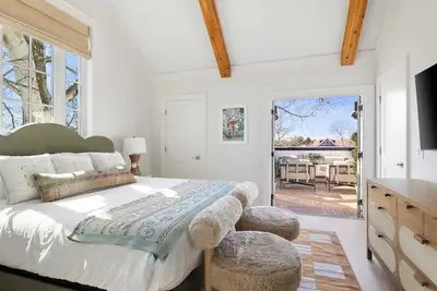 Image de Stylish 5br Downtown Home, Sleeps 11