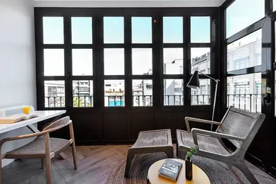 Image de Penthouse - Three bedroom apartment with terrace in City Center