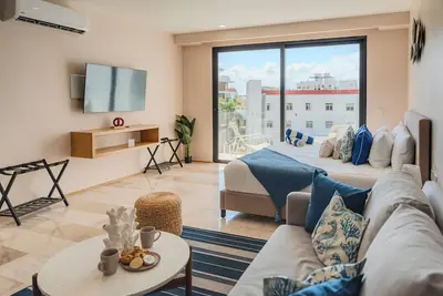 Image de Studio Coco | Rooftop with Jacuzzis & Gym | Casago