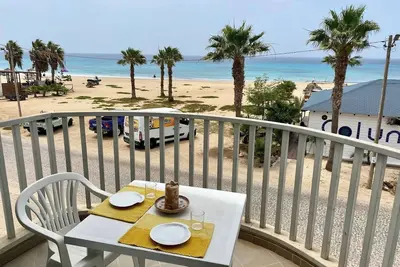Image de Appartement en Bord de Mer avec Vue Imprenable sur l'Océan – Complexe Leme Bedje 🌊🏡