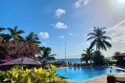 Image de Porto Antigo 2 Vue Piscine – Trois Chambres & Wifi