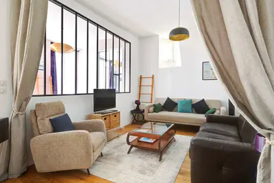 Image de Cozy Elegance in the Marais