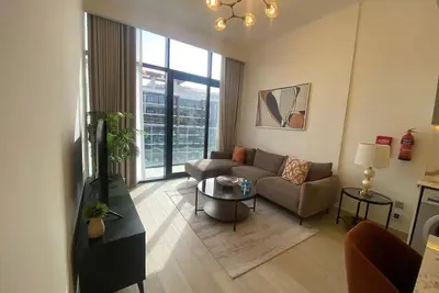 Image de Large 1 Bedroom Apartment in Azizi Riviera 15