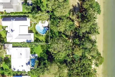 Image de 🎯\"Biggest Discount - Read Description! 🎁\" Beachfront home Kewarra Beach