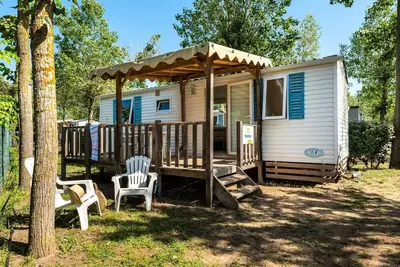 Image de Mobil-home | Classic Xl | 3 Ch. | 6 pers. | Terrasse surélevée | A/C