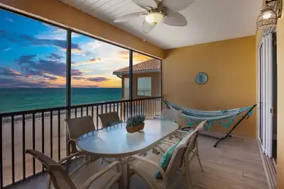 Image de Marbella Villa 5: Upscale Beachfront Condo On Anna Maria Island