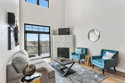 Image de New Construction: Hot tub and Gym near Downtown Egg Harbor
