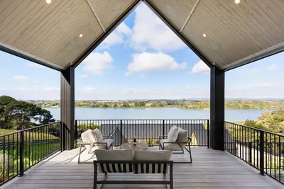 Image de Estuary Views - Riverhead Holiday House