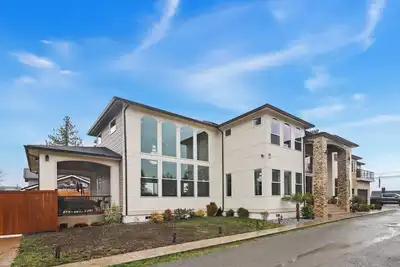 Image de Spacious 5br Retreat New Seattle