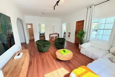 Image de Spacious 3-bedroom Home in Miami Design District