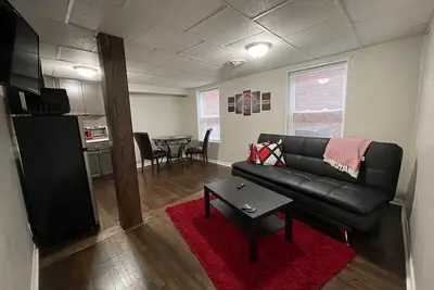 Image de (23) 1 Bedroom-Queen-Appartement-Salle de bain et douche