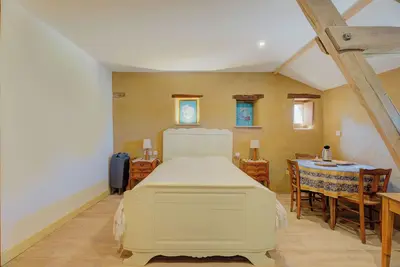 Image de Chambre d'hôtes 'Les Hortensias Bleues' (en anglais)