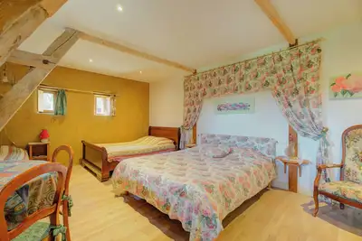 Image de Chambre d'hôtes 'Les Hortensias Roses' (en anglais)