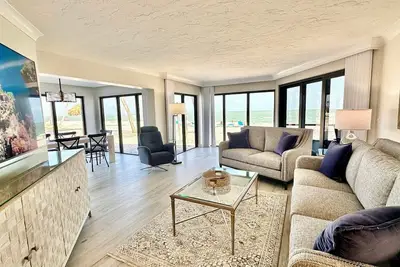 Image de Pointe Santo 3br - Gorgeous Panoramic Gulf/Beach Views - Ground Level Walkout