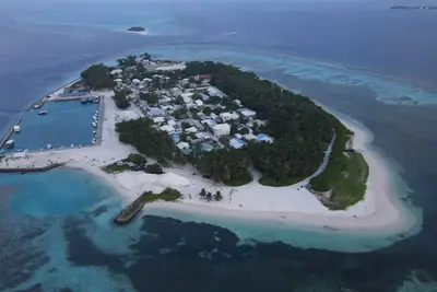 4-bedroom house in charming Baa Atoll with Ac, WiFi